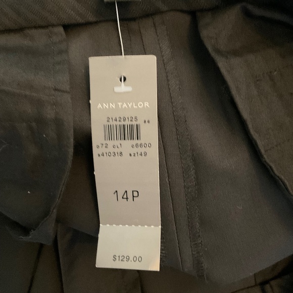 NWT Ann Taylor Ann Fit Trouser Leg Black Pants Classic suiting career basic 14 P - Picture 10 of 14
